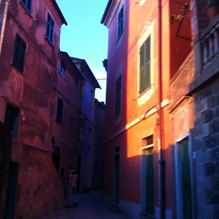 Sostio A Levante