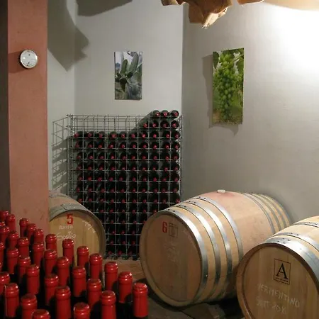 Farma Sostio A Levante