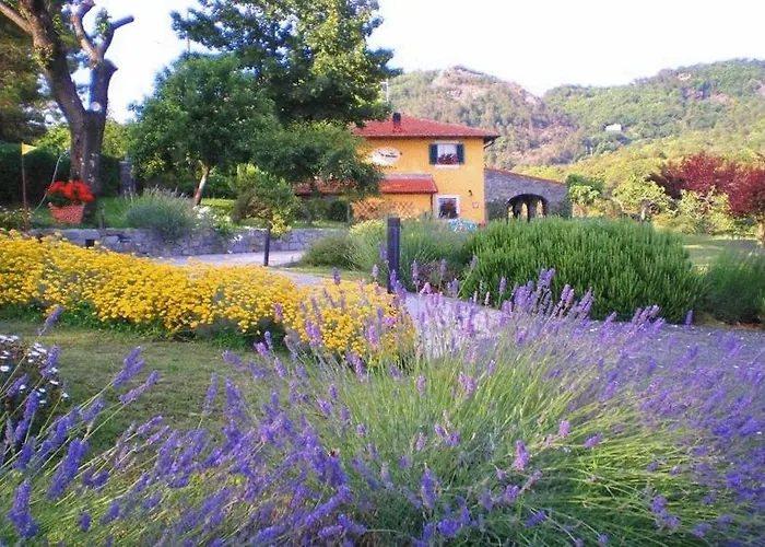 Sostio A Levante 팜스테이 파라무라